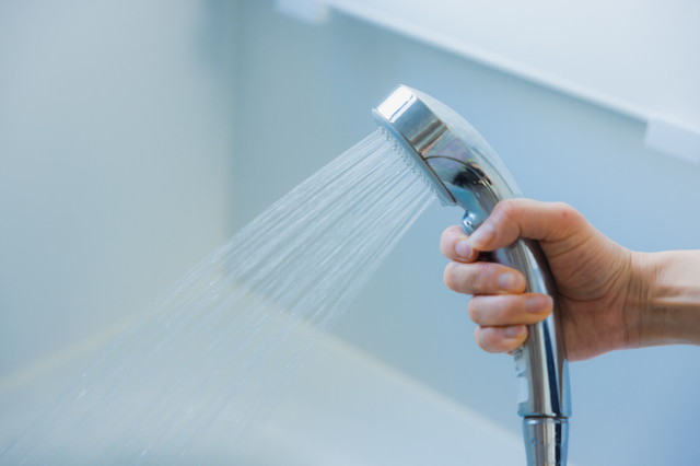 お風呂とシャワーはどっちが安い?